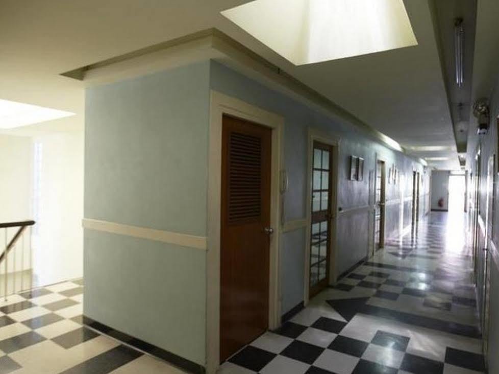 Mad Monkey Hostel Бангкок Экстерьер фото